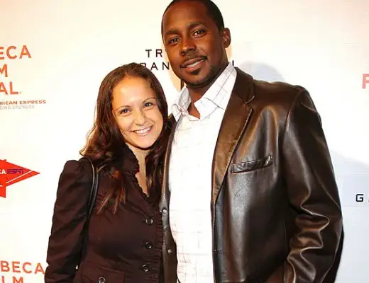 Desmond Howard's Wife